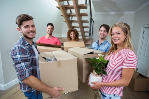 Removal truck hire service for homes and businesses in Kingston upon Thames